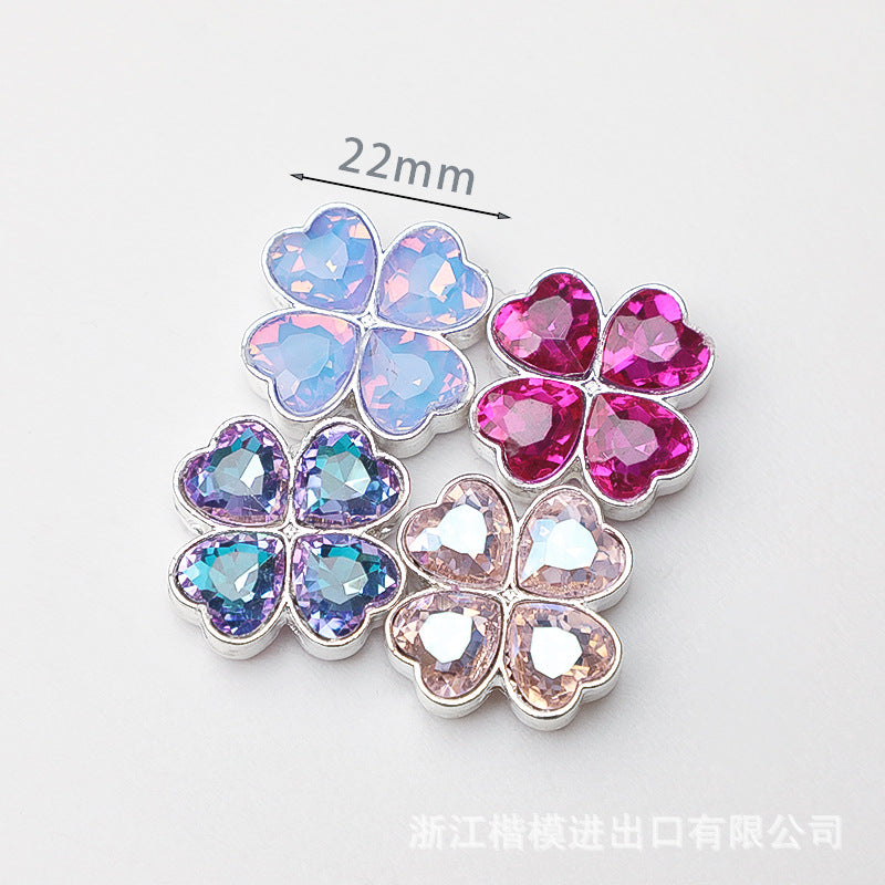 Wholesale 5PCS DIY Heart-shaped Four-leaf Clover Beaded Hollow Beads with Large Diamonds